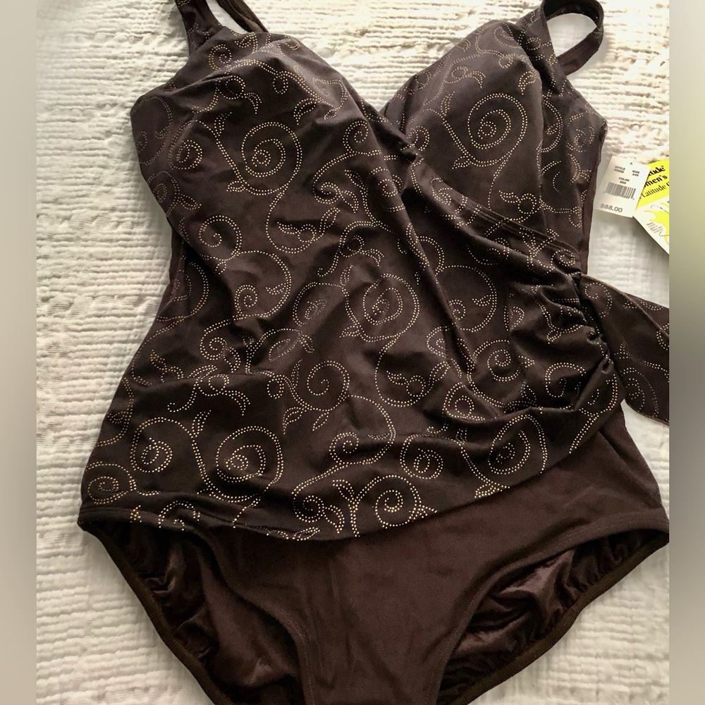 LONGITUDE WOMEN’S one piece swimsuit. Dark brown with gold trim. NWT Siz…